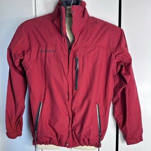 Columbia Sportswear Company Men’s jacket size medium color maroon